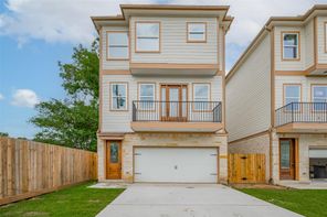 2206 Hoskins, Houston, TX, 77080