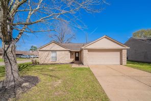 9634 Cannock Chase, Houston, TX, 77065