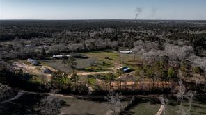 101 Tyler, Cleveland, TX, 77328