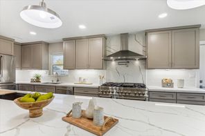 18602 Carriage, Houston, TX, 77058