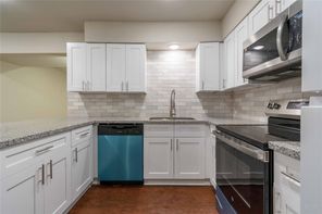 12046 Beechnut, Houston, TX, 77072