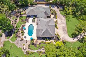 908 Myrtlewood, Friendswood, TX, 77546