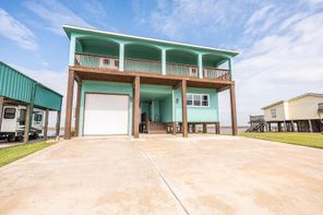 839 County Road 230, Sargent, TX, 77414