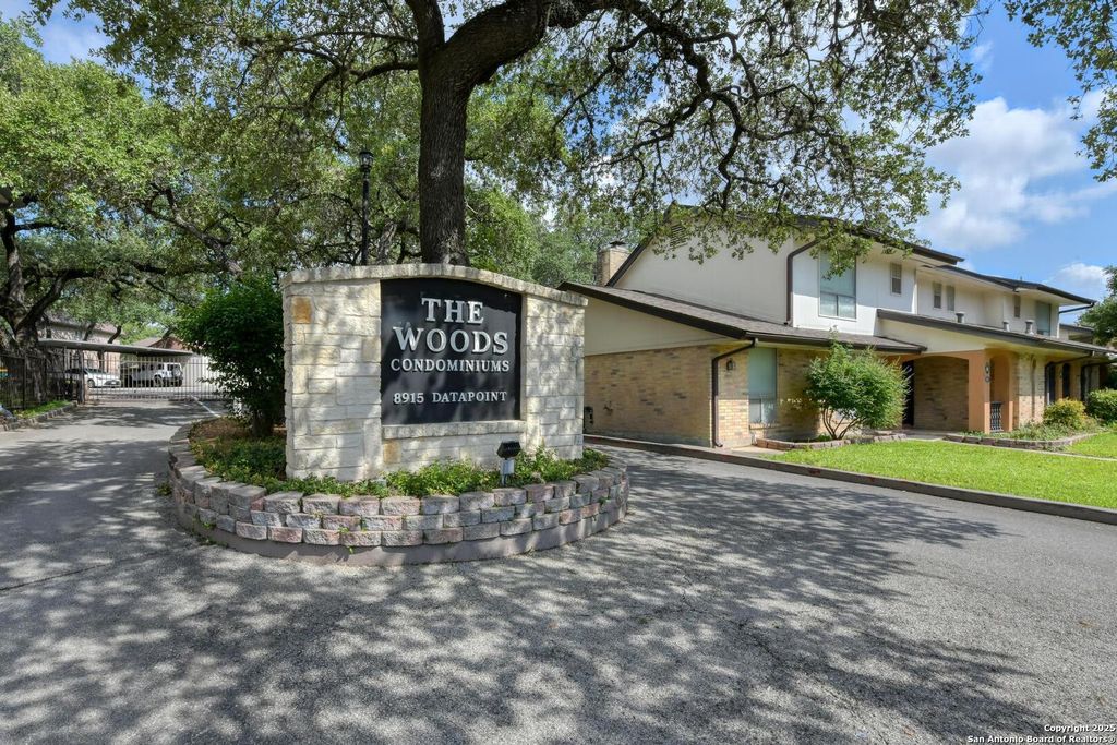 49A 8915 Datapoint 49A  