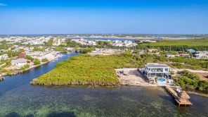 2825 Marina Drive Road, San Pedro