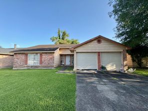 13503 N Thorntree Dr