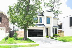 7302 Schiller, Houston, TX, 77055