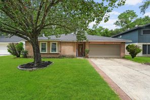 16906 Rolling Acres, Houston, TX, 77396