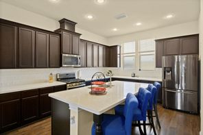 8406 Oak Leaf Point, Houston, TX, 77055