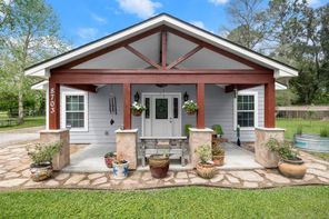 8703 County Road 48, Rosharon, TX, 77583