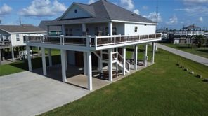 2429 Sand Bar, Crystal Beach, TX, 77650