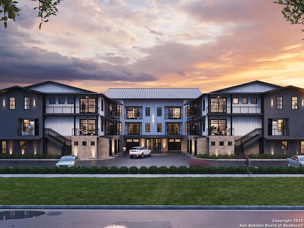 1203 630 Central Pkwy Unit 1203  