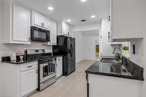 2407 Tinechester, Houston, TX, 77339