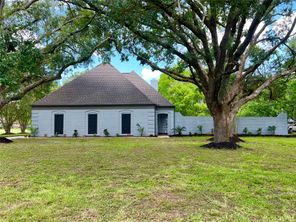 5 Colony, Angleton, TX, 77515