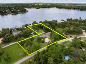 245 Lakeland, Huntsville, TX, 77320