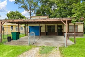 2103 11th, La Marque, TX, 77568