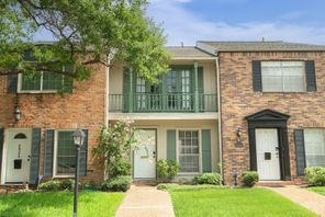 6342 Chevy Chase, Houston, TX 77057