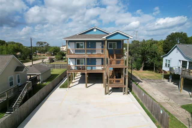 175 6th, Kemah, TX, 77565
