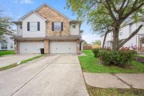 251 Drake Run, League City, TX, 77539