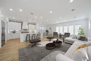 914 Waverly, Houston, TX, 77008