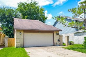 8751 Rylander, Houston, TX, 77071