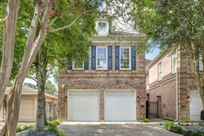 2709 Wroxton, West University Place, TX, 77005