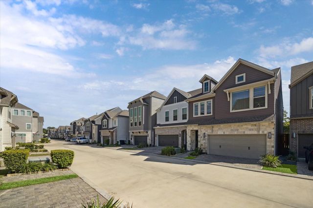 10961 Hewitt Cliff, Houston, TX 77043