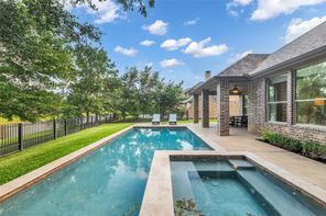 203 Oarwood, Spring, TX, 77389