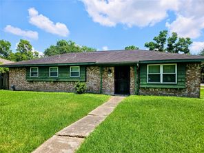 517 Heather, Friendswood, TX, 77546