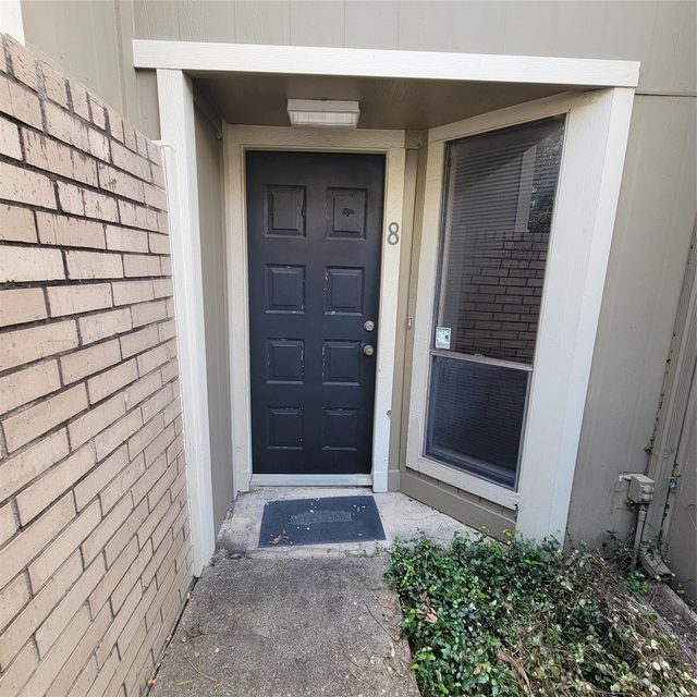 1920 Augusta, Houston, TX, 77057