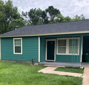 652 Kyle St, Angleton, TX, 77515