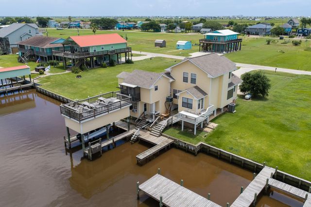 1657 County Road 291, Sargent, TX, 77414