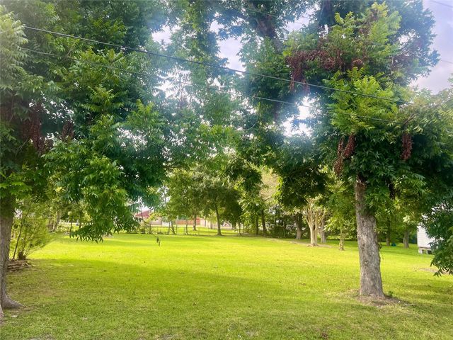 909 Cedar, La Marque, TX, 77568