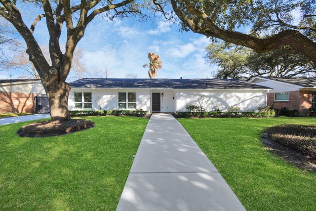 2619 Stoney Brook, Houston, TX 77063