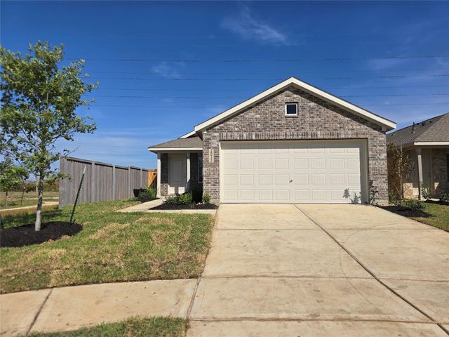 5631 Goosander Land, Baytown, TX, 77521