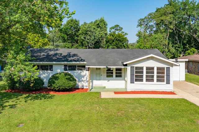 122 Ringgold, West Columbia, TX, 77486
