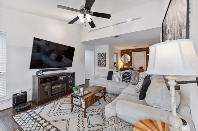 1201 Bering, Houston, TX, 77057