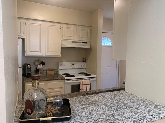 10075 Westpark, Houston, TX, 77042