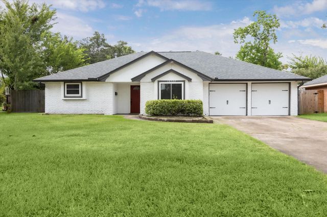 10522 Barwood, Houston, TX, 77043