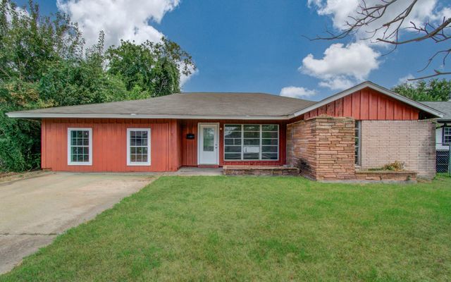 5711 Thrush Dr