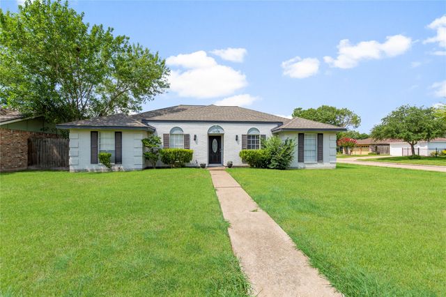 11718 Scottsdale Drive, Meadows Place, TX, 77477