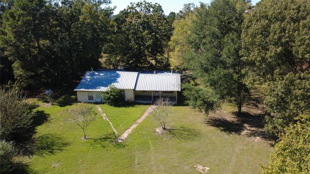 695 County Road 3350, Crockett, TX, 75835