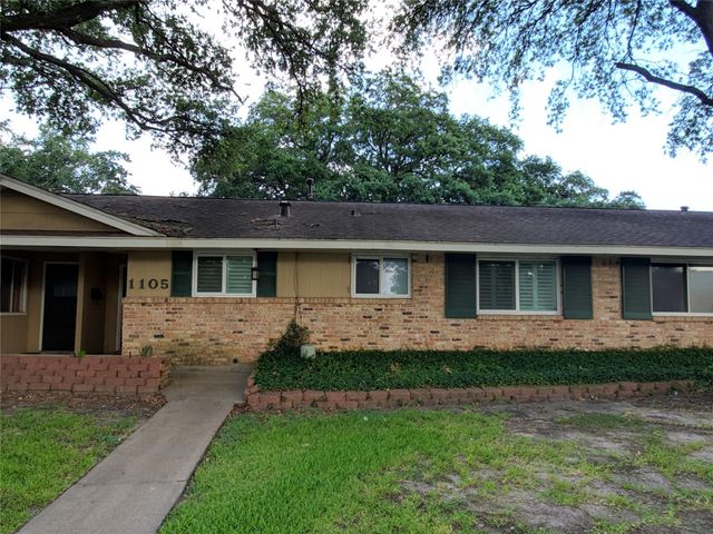 1105 Ramada, Houston, TX, 77062