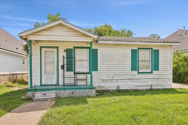 1819 19th, Nederland, TX, 77627