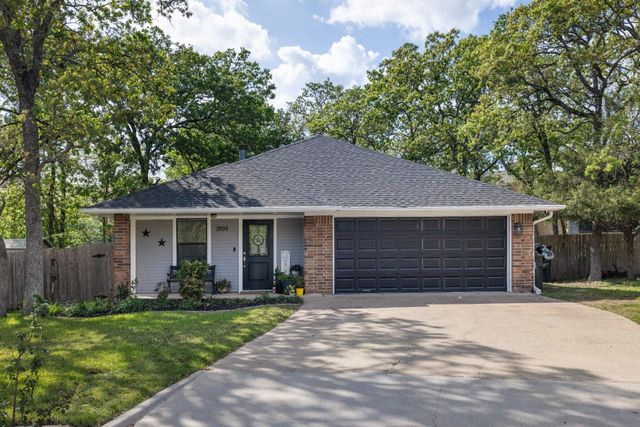 3000 Manorwood, Bryan, TX, 77801