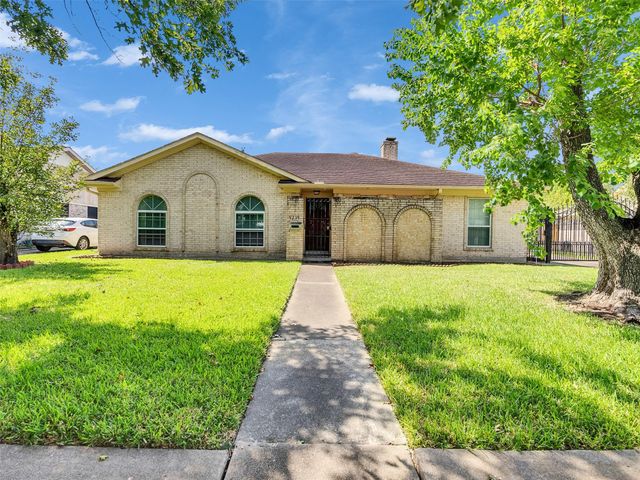 9239 Rowan, Houston, TX, 77036
