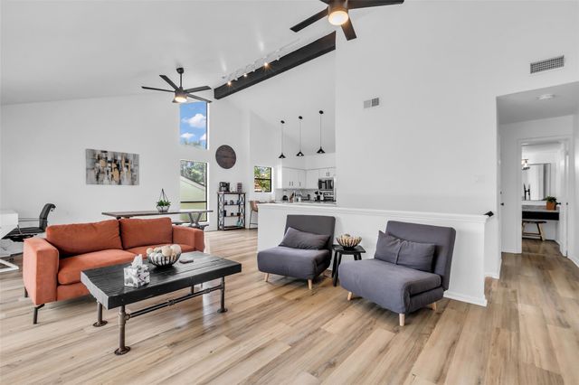 60 April Point, Conroe, TX, 77356