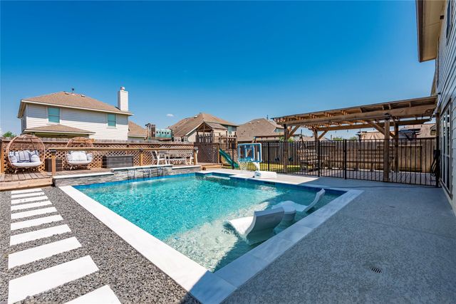 518 Augusta Crossing, La Marque, TX, 77568