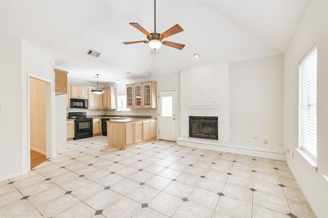 13626 Cedar Point Dr