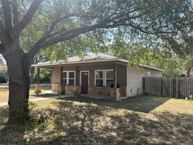 406 San Jacinto